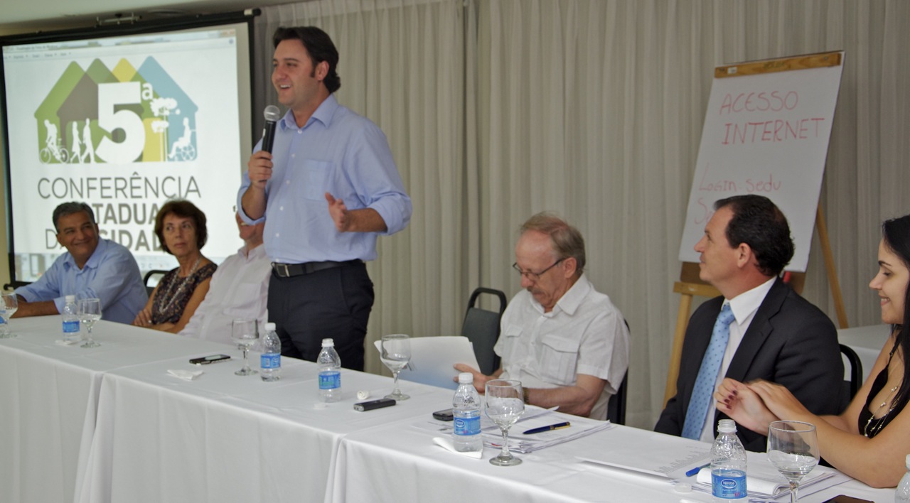 Ratinho Junior traz novas ideias ao governo do Paraná