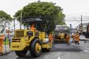 Obra de pavimentação asfáltica na rua João Negrão, no Rebouças. Curitiba, 23/10/2018. Foto: Pedro Ribas/SMCS