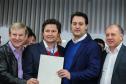 O governador Carlos Massa Ratinho Junior se reúne com prefeitos na sede da Associação dos Municípios do Oeste do Paraná (Amop) em Cascavel nesta sexta-feira (24),  para confirmar recursos do Estado para investimentos nos municípios. No mesmo encontro são anunciados investimentos que a Copel fará na região Oeste nos próximos três anos.   Cascavel, 24/05/2019 -  Foto: Geraldo Bubniak/ANPr