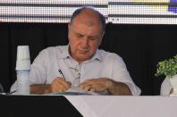 Entre asfalto, recape e urbanização foram feitos 105,15 km de obras em municípios da AMUSEP, disse Ortega em discurso em Atalaia