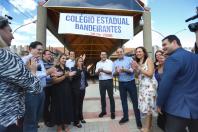 Em Campina Grande do Sul, 700 alunos iniciam o ano em Colégio novo e a população terá Ruas com asfalto