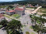 A meta é gerar empregos e retomar o desenvolvimento