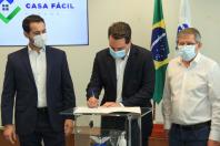 Governo libera R$ 10,3 milhões para financiar entrada de Casa Própria a 689 famílias no Paraná