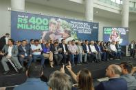 Prefeitos enaltecem repasse de R$ 455 milhões do Governo do Estado aos Municípios
