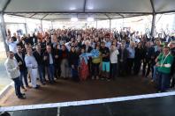 Darci Piana entrega Residencial com 120 casas a famílias de Nova Londrina