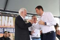 Darci Piana entrega Residencial com 120 casas a famílias de Nova Londrina
