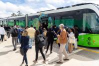 Bonde Urbano Digital trazido pelo Paraná desperta interesse no Brasil e de outros países