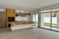 Com subsídios do Casa Fácil Paraná, 96 famílias se mudam para residencial em Rio Negro