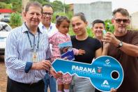 Em Missal, 41 famílias recebem as chaves de novas moradias financiadas pela Cohapar