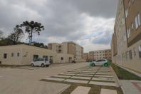 Mais 128 famílias de Araucária conquistam a casa própria com apoio do Estado