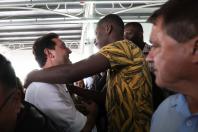 População se surpreende com tecnologia e aprova primeira viagem do Bonde Urbano Digital