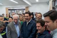 População se surpreende com tecnologia e aprova primeira viagem do Bonde Urbano Digital