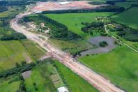 São José dos Pinhais: pavimentação da estrada do Agaraú chega a 27%