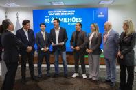 Governo libera R$ 343,1 milhões para investimentos em diversas áreas em 12 municípios