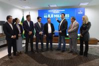 Governo libera R$ 343,1 milhões para investimentos em diversas áreas em 12 municípios