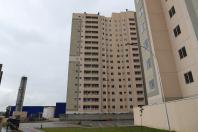 Com recursos do Estado, 208 famílias recebem apartamentos em residencial em Curitiba