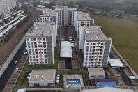 Ratinho Junior inaugura residencial com 320 unidades em Londrina, no Norte do Estado