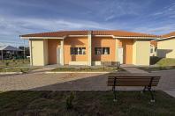 Com piscina e aluguel acessível, 9º Condomínio do Idoso recebe moradores em Cascavel