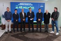 Ratinho Junior confirma R$ 565,6 milhões para 11 municípios do Estado