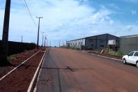 Aporte do Estado: pavimentação do parque industrial de Matelândia chega a 45%
