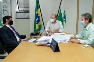 Prefeitos do Paraná levam a Ortega e Tasso as demandas de seus Municípios