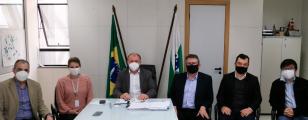  Operações e linhas de crédito do BRDE em apoio aos Municípios são expostas na SEDU 