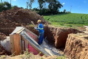 Pavimentação entre Mandirituba e São José dos Pinhais avança com drenagem e terraplenagem