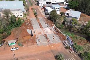 Obras de pontes em Dois Vizinhos avançam com recursos de R$ 7 milhões do Estado