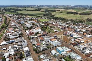 Estado já investiu R$ 63 milhões para apoiar Rio Bonito do Iguaçu com reformas, novas casas e auxílio