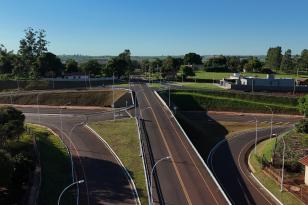 Ratinho Junior inaugura viaduto e anuncia R$ 72 milhões de investimentos em Iporã