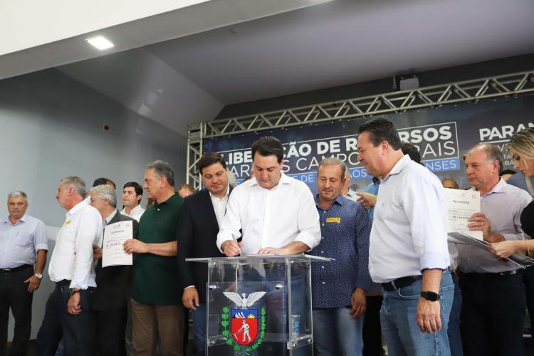 Governo confirma R$ 19,9 milhões para cidades dos Campos Gerais