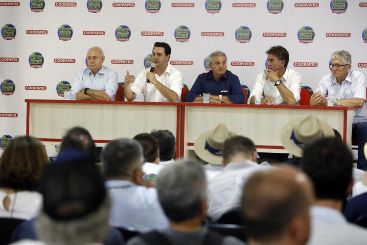 Governador confirma obras de infraestrutura no Oeste