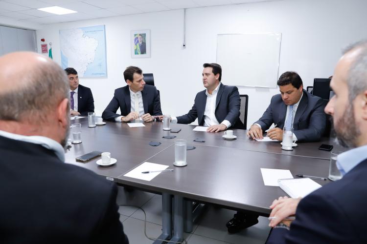 Aeroportos do Paraná vão receber investimento bilionário