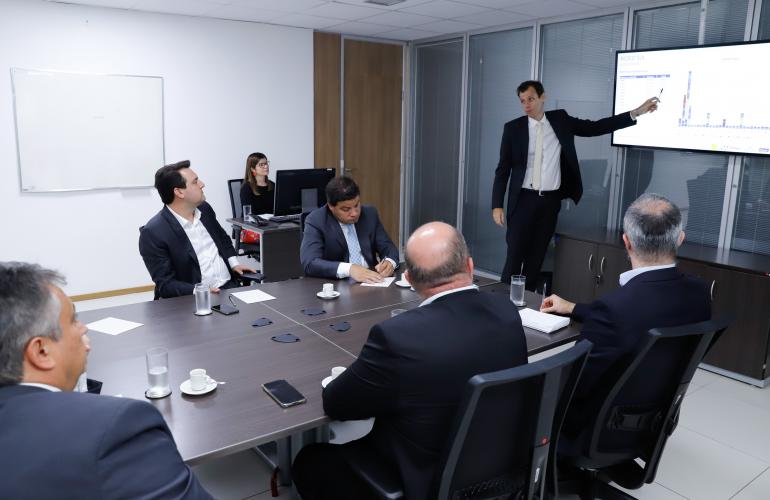 Aeroportos do Paraná vão receber investimento bilionário