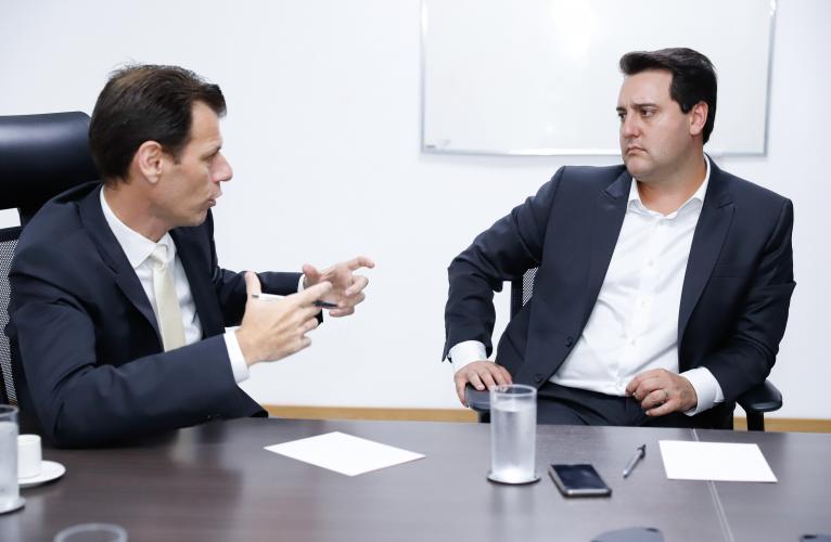 Aeroportos do Paraná vão receber investimento bilionário