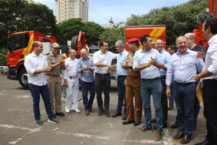 Governo destina mais de R$ 10 milhões para pavimentar Ruas e Avenidas em Maringá e Paiçandu