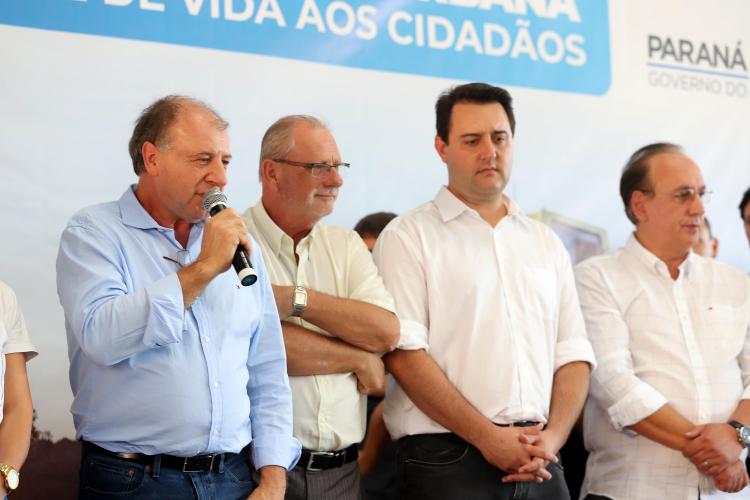 Governo revitaliza Ruas e garante a melhoria da qualidade de vida à população de Rio Negro