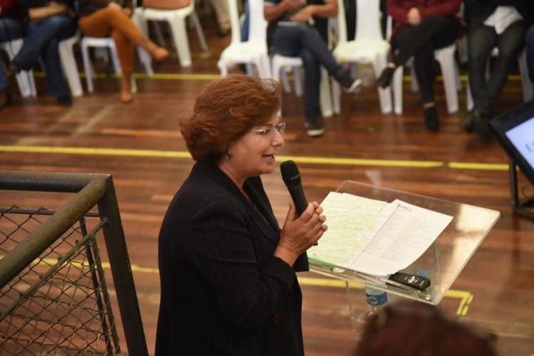 “O meu compromisso número 01 é com a cidade”, diz a prefeita de Colombo