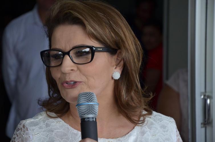 Asfalto, o caminho para atrair empresas e gerar postos de trabalho e qualidade de vida