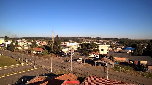 Asfalto, o caminho para atrair empresas e gerar postos de trabalho e qualidade de vida