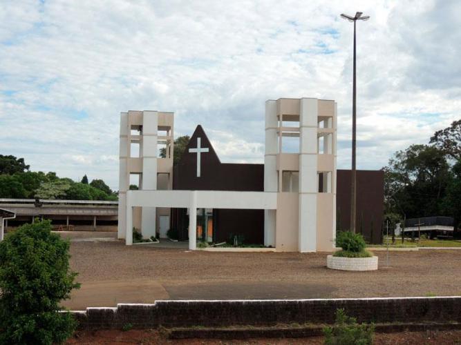 A prefeita de Flor da Serra do Sul conclama mulheres a entrar na política