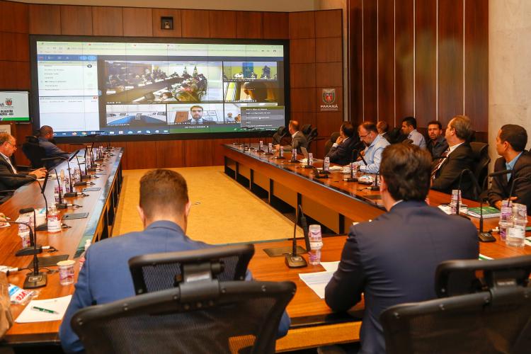 Paraná defende liberação de  financiamentos e prorrogação de precatórios