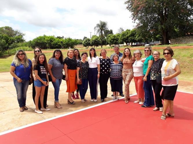 Administração atua para atrair empresas e gerar empregos e renda