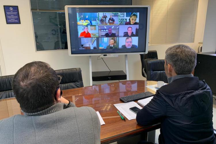 COMEC discute horários alternativos de funcionamento do comércio para aliviar transporte público