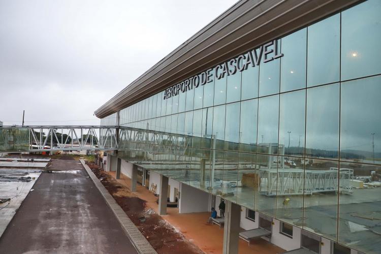 Modernização do Aeroporto de Cascavel é estratégica para o Oeste do PR
