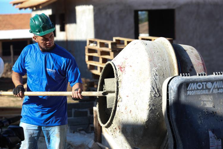 São João do Triunfo recebe casas novas após espera de quase 30 anos
