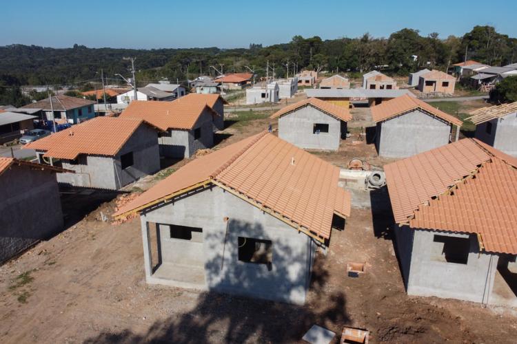São João do Triunfo recebe casas novas após espera de quase 30 anos