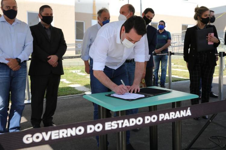 Em Campo Largo, 416 famílias vão ter as chaves da casa própria