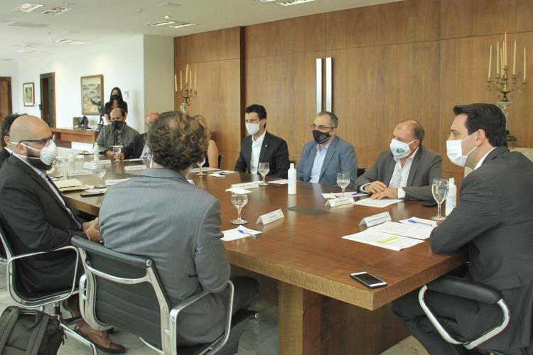 Paraná vai ter autossuficiência energética em 246 prédios públicos