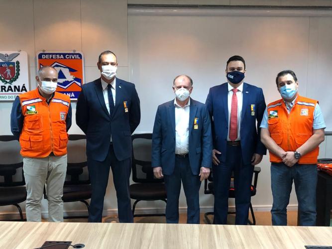 Secretário Ortega recebe Medalha de Mérito da Defesa Civil